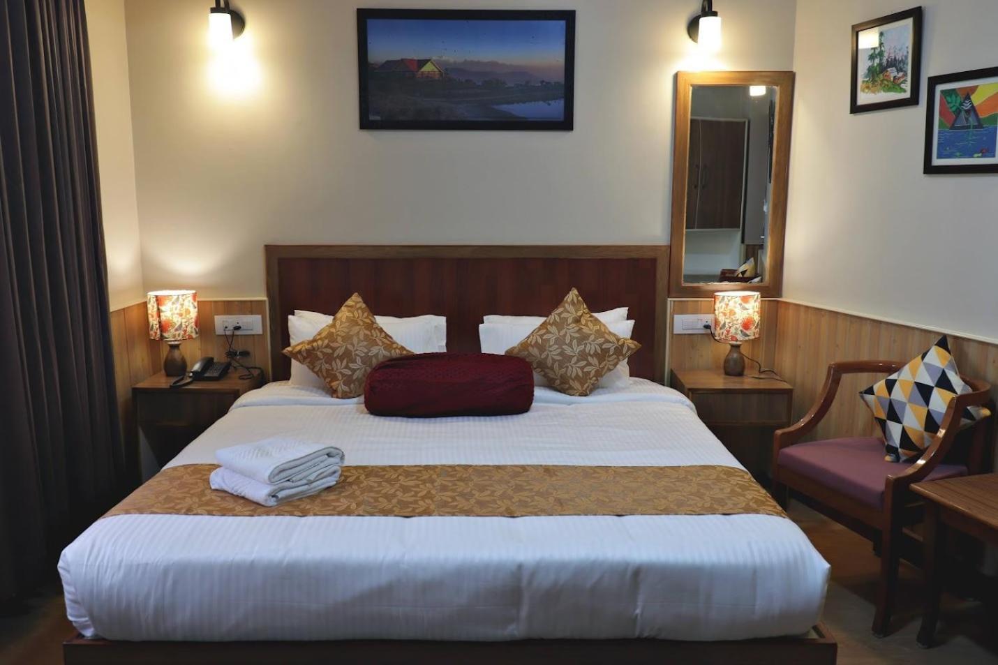 Hotel Serenity Taksa Palace Dardżyling Zewnętrze zdjęcie